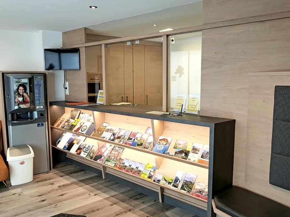 Hotel-Garni Pramstraller ไมย์อาโฮเฟิน ภายนอก รูปภาพ