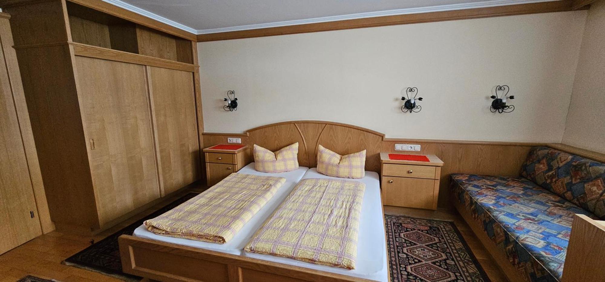 Hotel-Garni Pramstraller ไมย์อาโฮเฟิน ภายนอก รูปภาพ