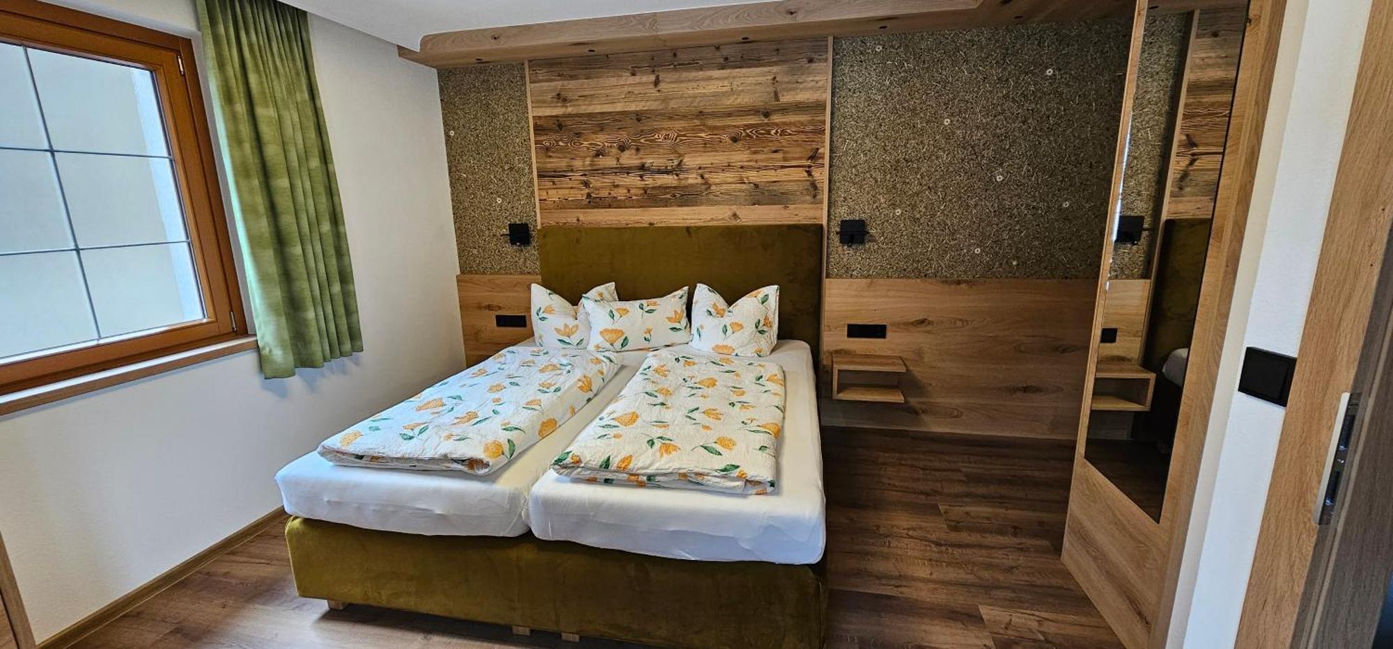 Hotel-Garni Pramstraller ไมย์อาโฮเฟิน ภายนอก รูปภาพ