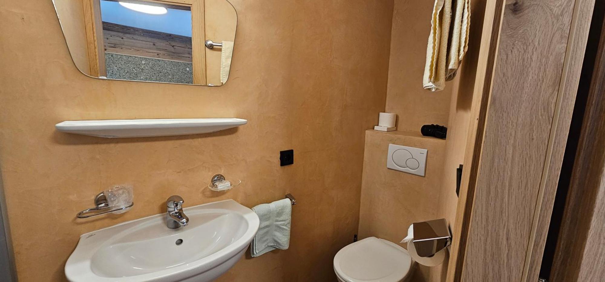 Hotel-Garni Pramstraller ไมย์อาโฮเฟิน ภายนอก รูปภาพ