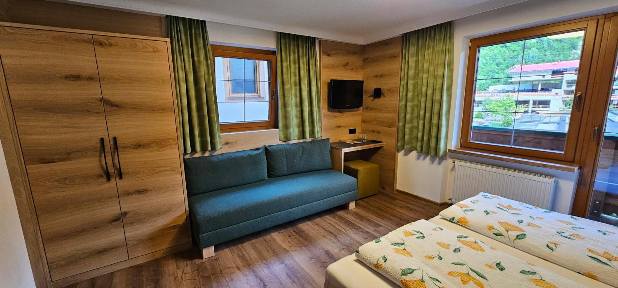 Hotel-Garni Pramstraller ไมย์อาโฮเฟิน ภายนอก รูปภาพ